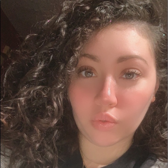 Meet your Posher, Bianca - Picture 1 of 1